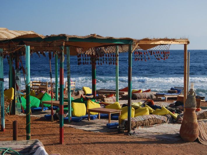 🌟Viaggio della  grotta colorata o canion Corlarto nella città di dahab Ogni giorno dalle 7:40 mattina Alle 17:00 👇