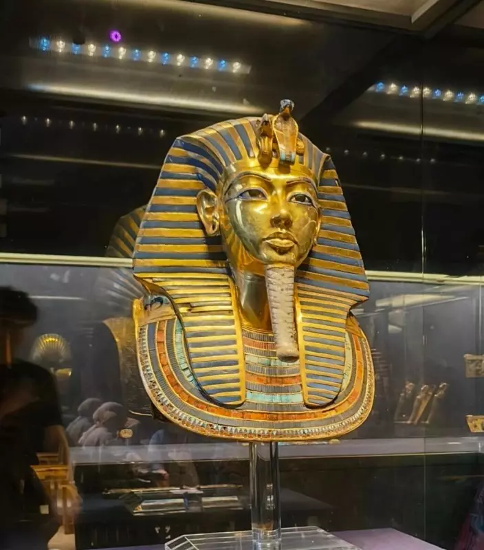  🌟 Viaggio Il Cairo in aereo ✈️ ( Nuovo Museo ) Ogni giorni tranne due giorni, ( domenica e mercoledì )Dalle 3:30 mattinata Alle 21:00  